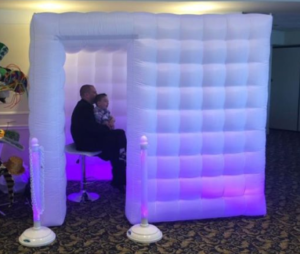 photo booth with led lights
